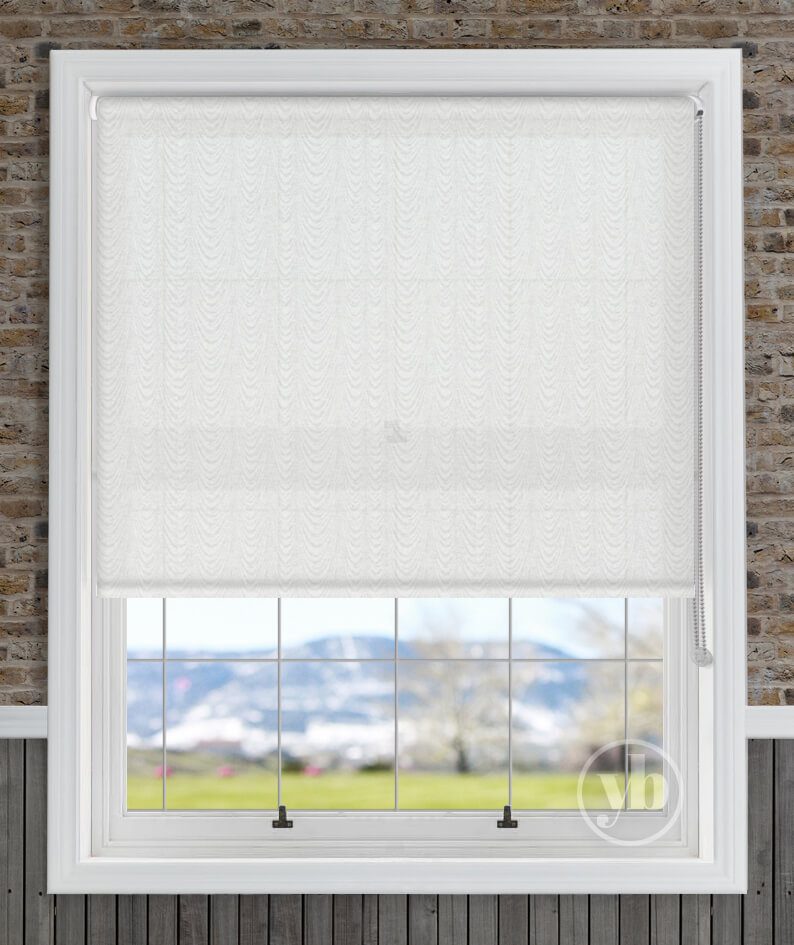 1.Evita-White-window