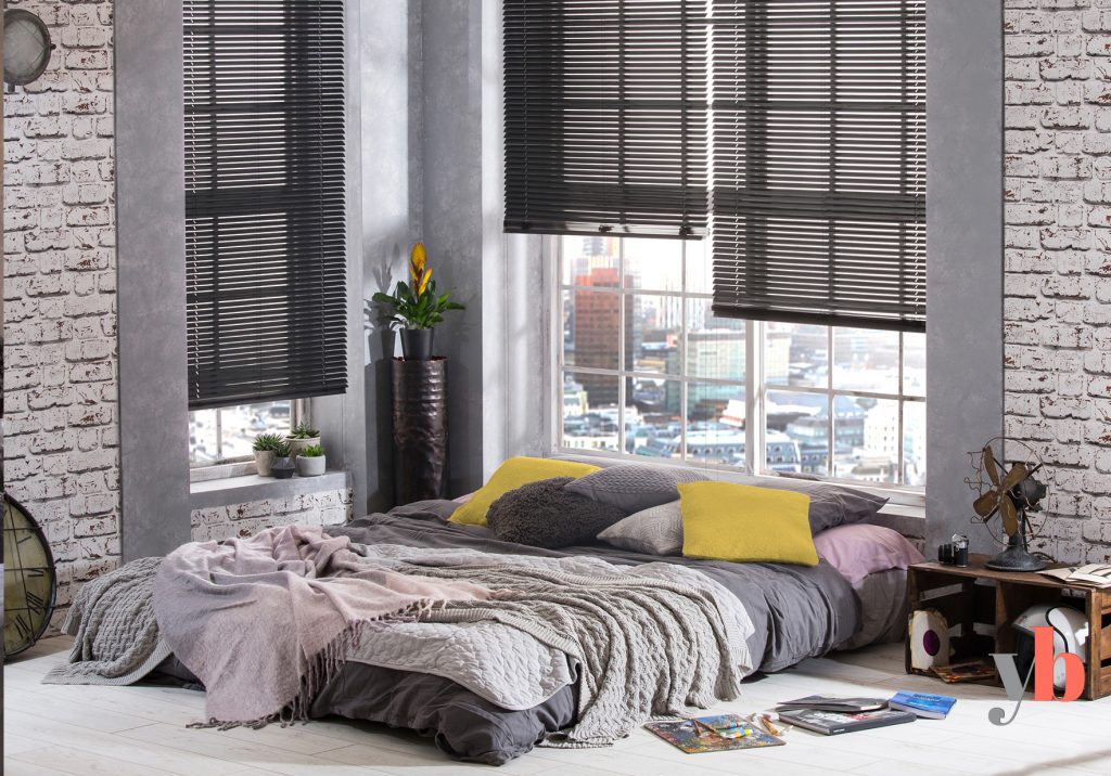 Black Aluminium Venetian Blinds in bedroom 
