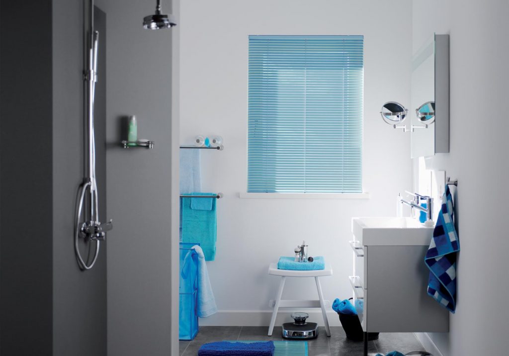 Blue venetian blind by Your Blinds Direct