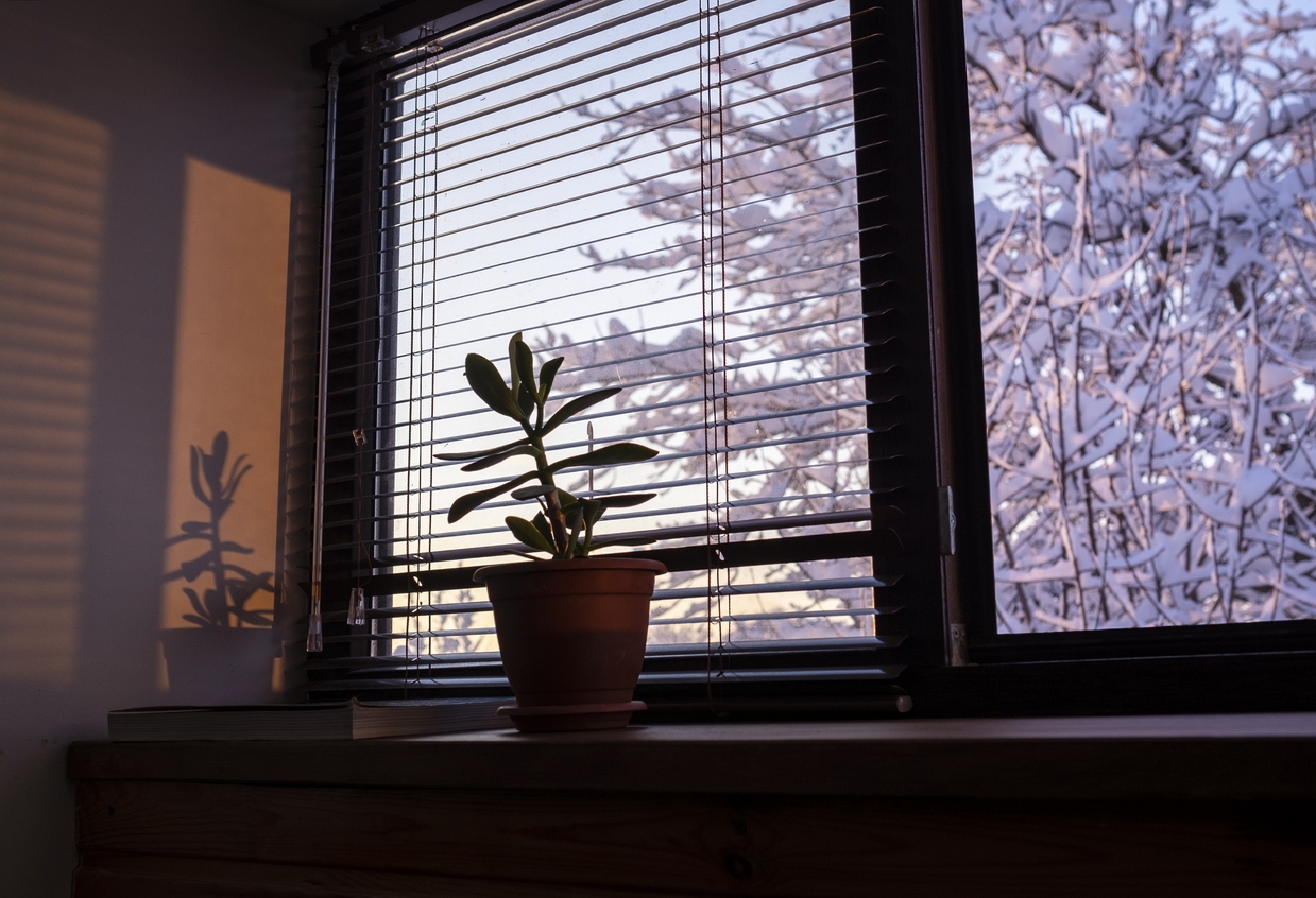 How to choose thermal fabrics for your blinds this Winter - Your Blinds Direct